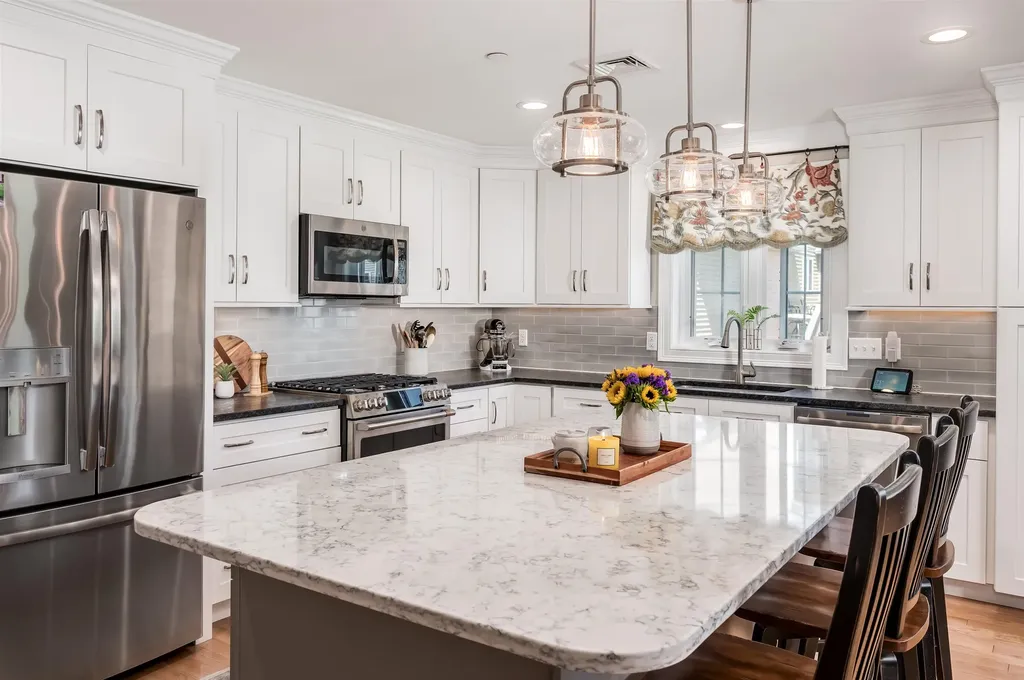 237 Villager Road Chester NH 03036