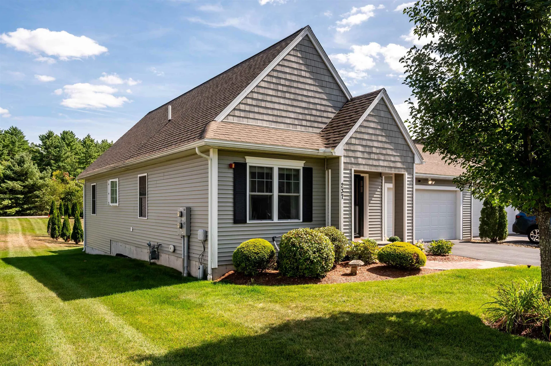 237 Villager Road Chester NH 03036
