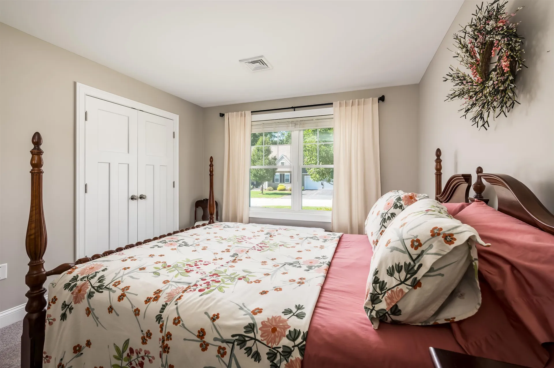 237 Villager Road Chester NH 03036