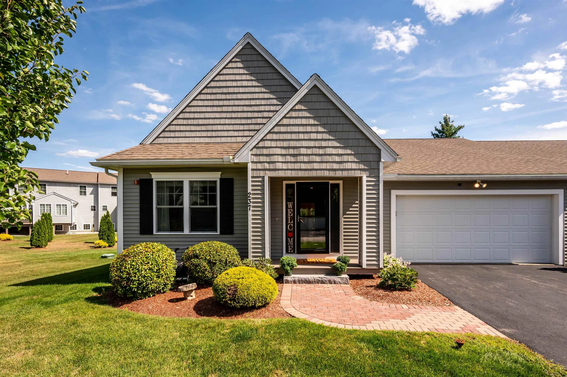 237 Villager Road Chester NH 03036