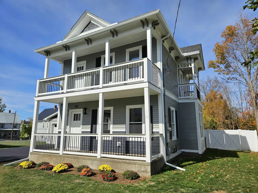 28 South Avenue Newport City VT 05855