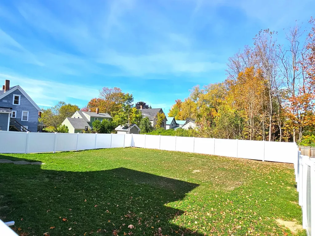 28 South Avenue Newport City VT 05855