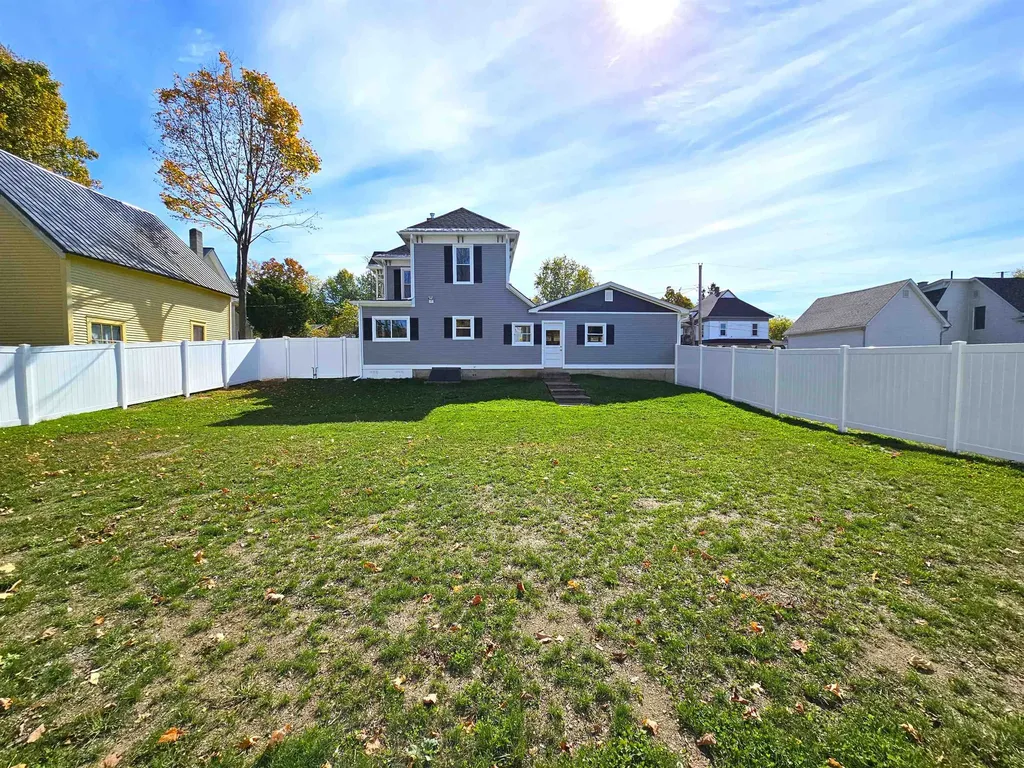 28 South Avenue Newport City VT 05855