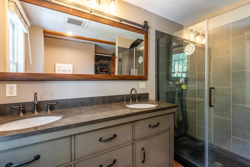 3732 Vt Route 30 Jamaica VT 05343