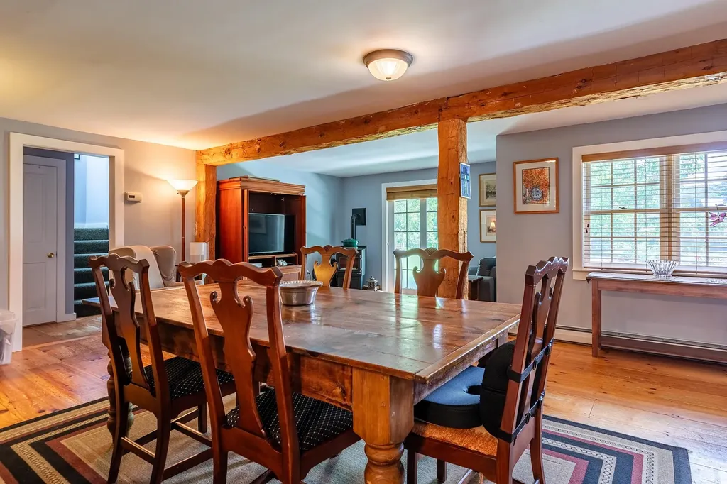 3732 Vt Route 30 Jamaica VT 05343