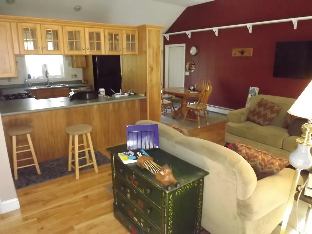 84 Gile Road Franklin NH 03235