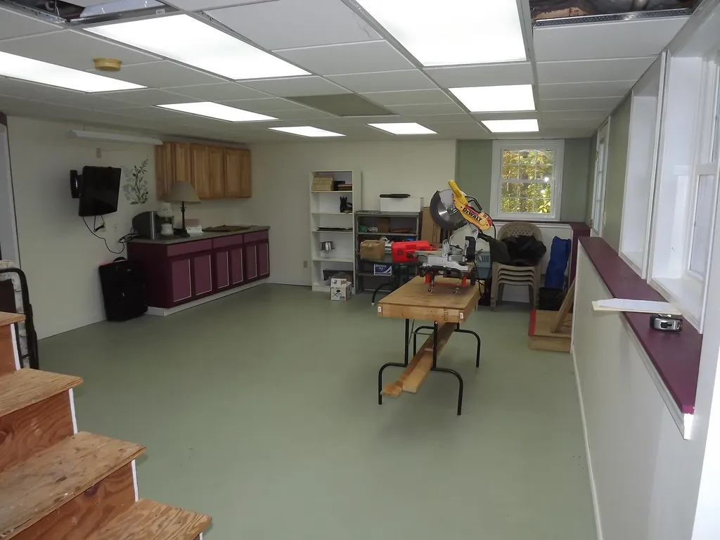 84 Gile Road Franklin NH 03235