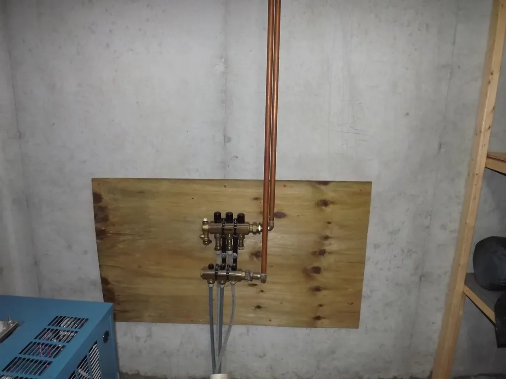 84 Gile Road Franklin NH 03235