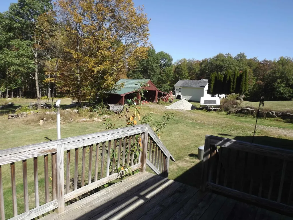 84 Gile Road Franklin NH 03235