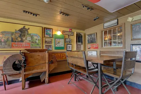 3002 White Mountain Highway Conway NH 03860-2128