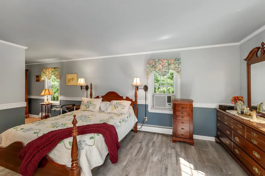 220 Governors Road Brookfield NH 03872