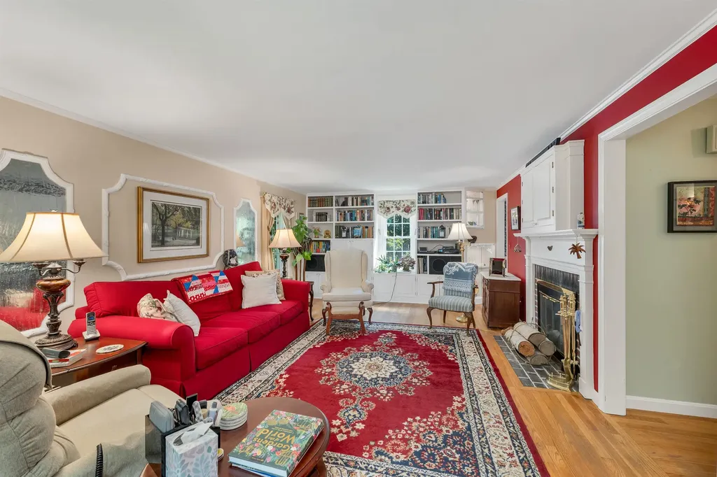 220 Governors Road Brookfield NH 03872