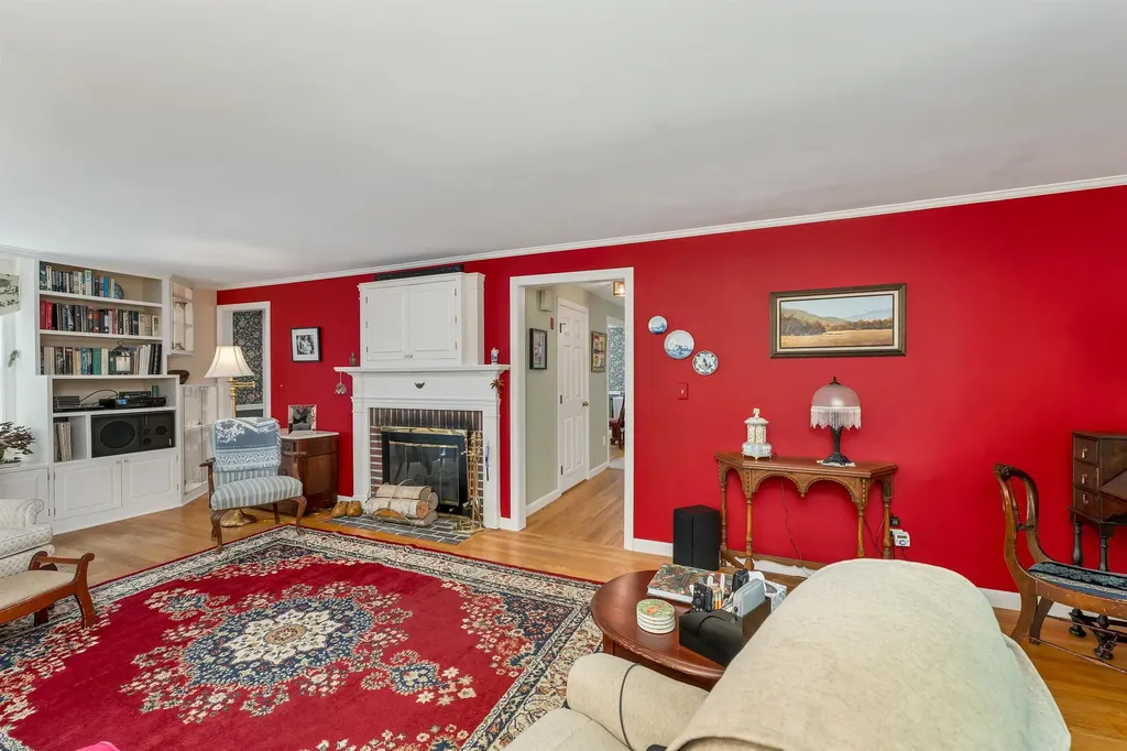 220 Governors Road Brookfield NH 03872