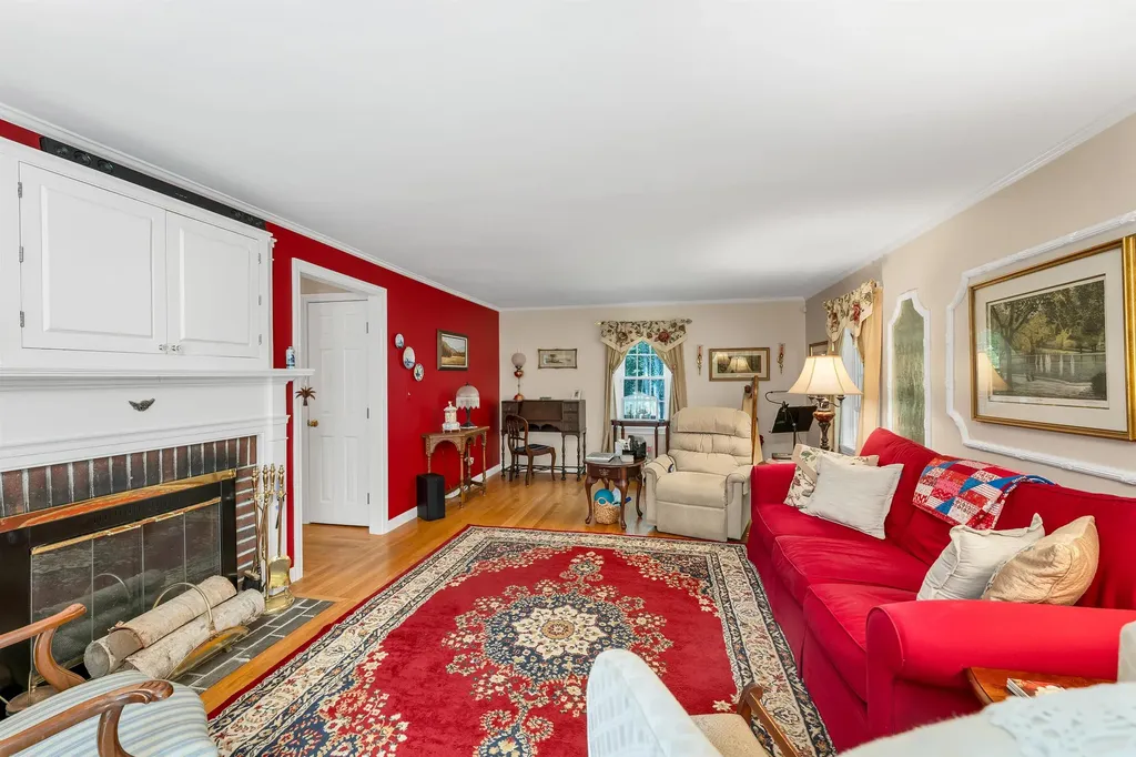 220 Governors Road Brookfield NH 03872