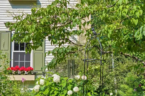 220 Governors Road Brookfield NH 03872