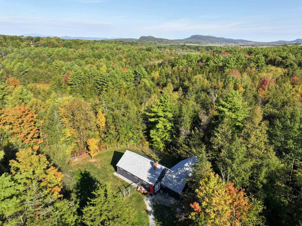 205 Cedar Ridge Drive Cornwall VT 05753
