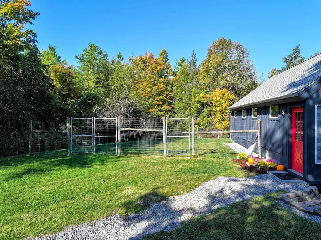 205 Cedar Ridge Drive Cornwall VT 05753