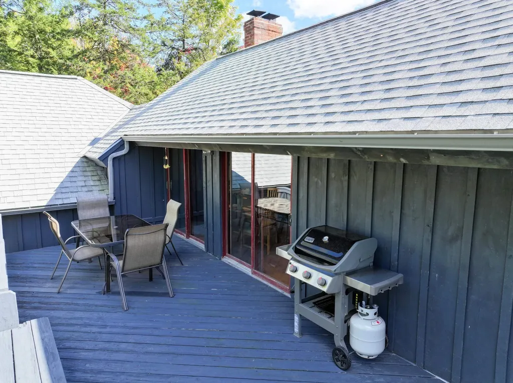 205 Cedar Ridge Drive Cornwall VT 05753