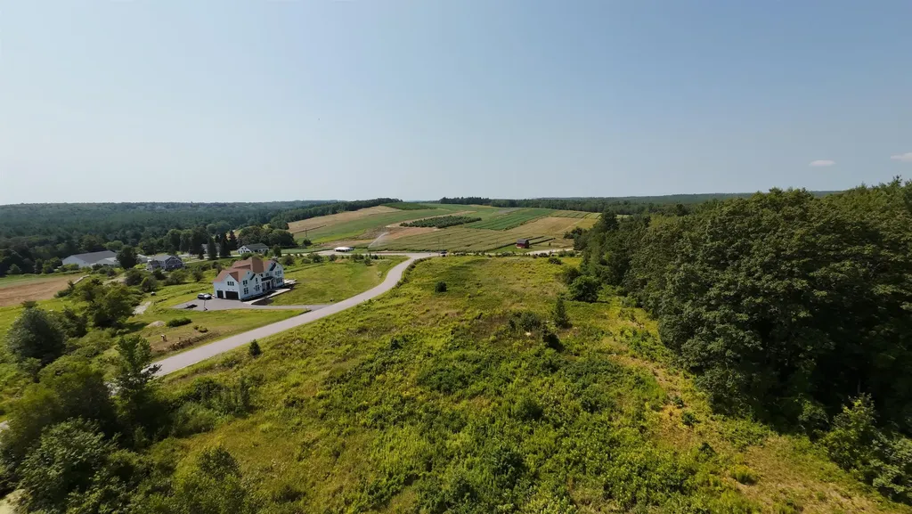 4-13 Woodmont Drive Hollis NH 03049