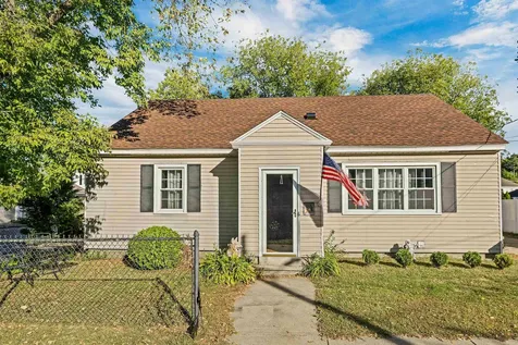 13 Mulvanity Street Nashua NH 03060