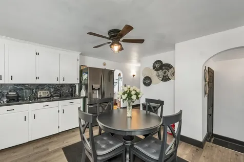 13 Mulvanity Street Nashua NH 03060