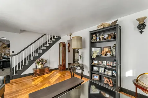 13 Mulvanity Street Nashua NH 03060