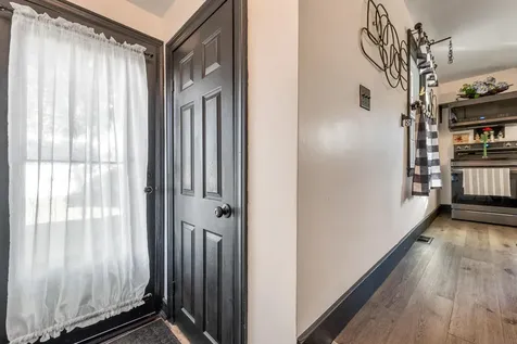 13 Mulvanity Street Nashua NH 03060