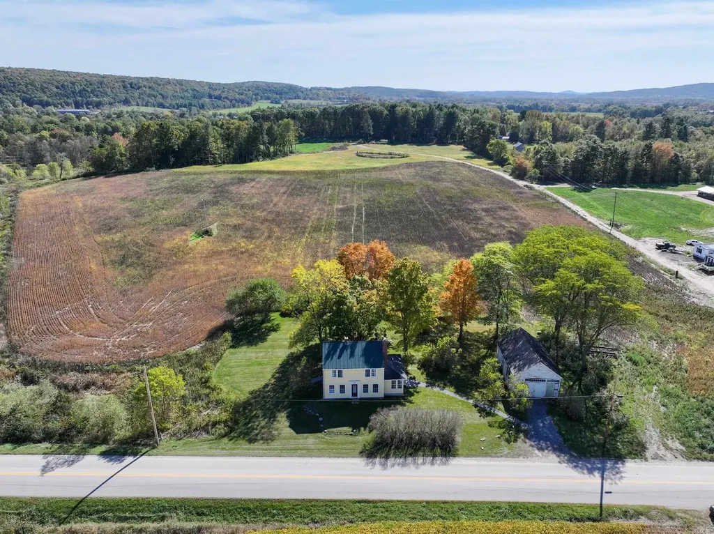 2345 Quaker Village Road Weybridge VT 05753