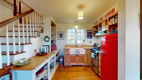 2345 Quaker Village Road Weybridge VT 05753