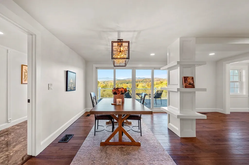 1091 Pucker Street Stowe VT 05672