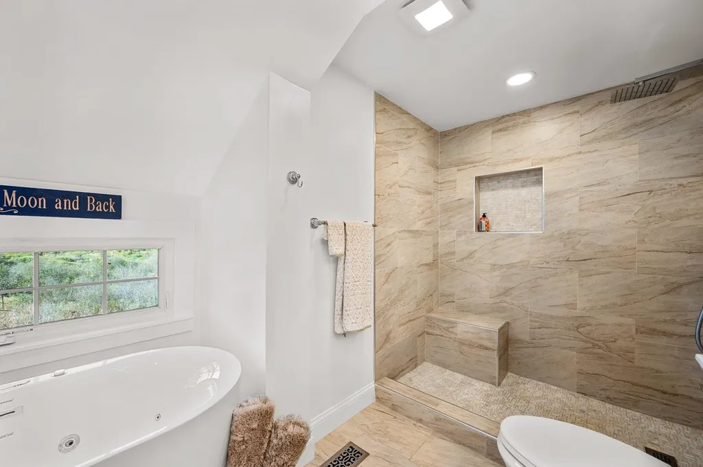 1091 Pucker Street Stowe VT 05672