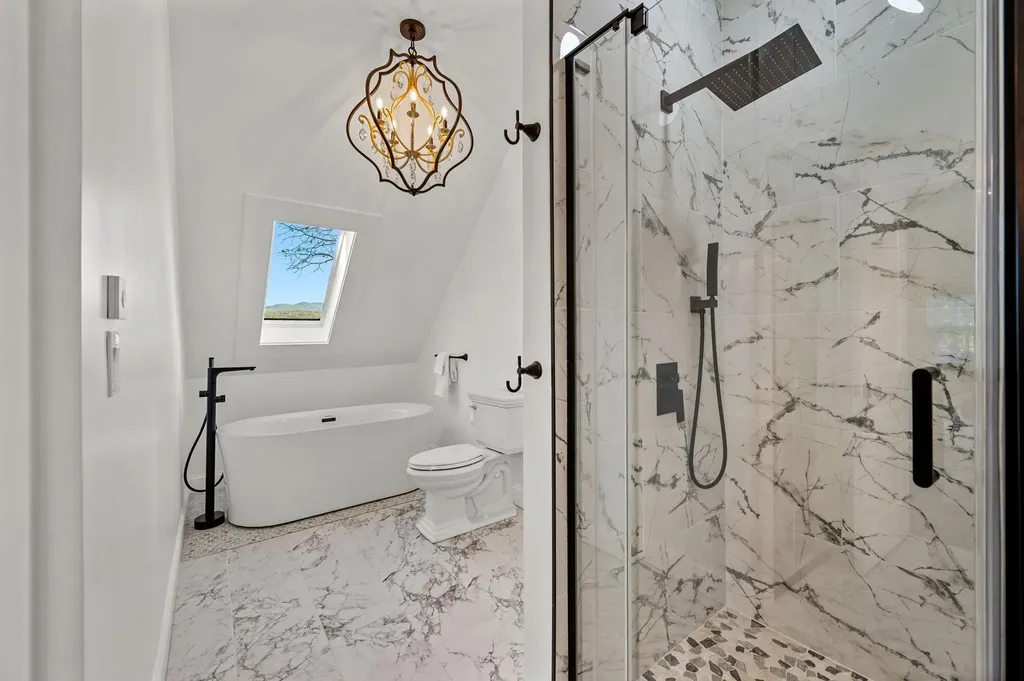 1091 Pucker Street Stowe VT 05672