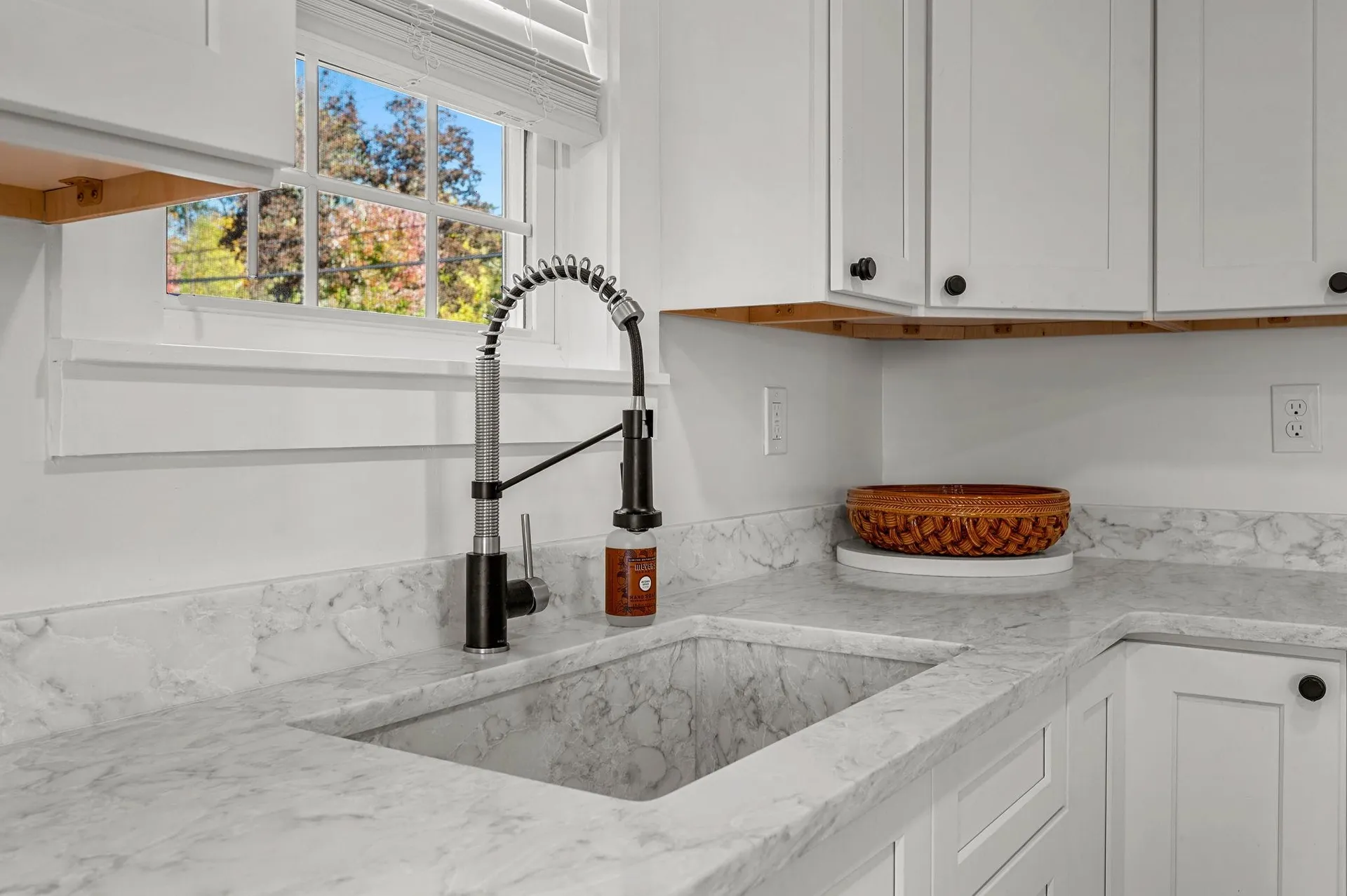 1091 Pucker Street Stowe VT 05672