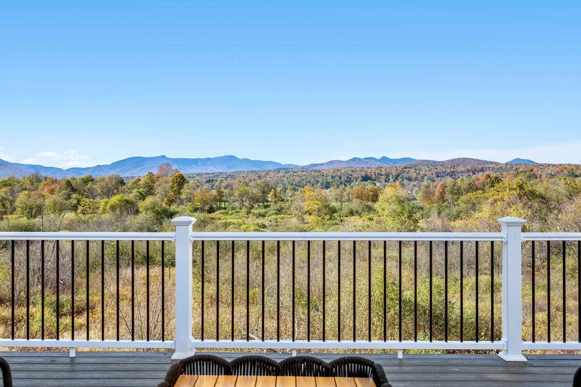 1091 Pucker Street Stowe VT 05672