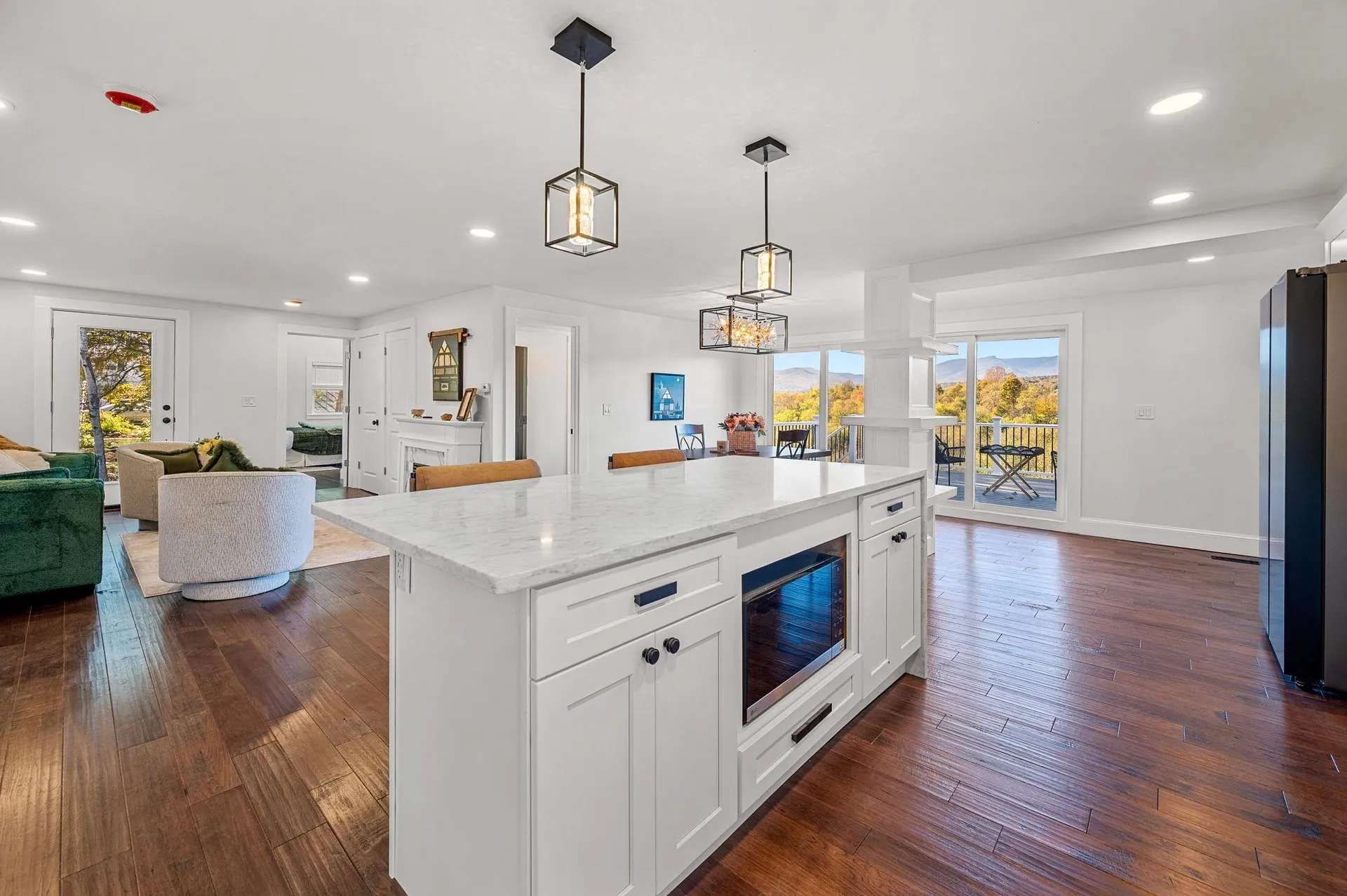 1091 Pucker Street Stowe VT 05672