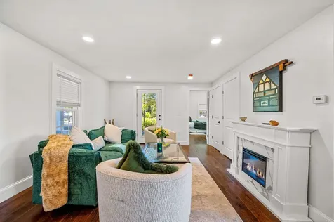 1091 Pucker Street Stowe VT 05672