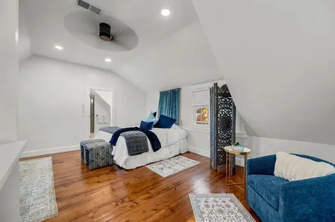 1091 Pucker Street Stowe VT 05672