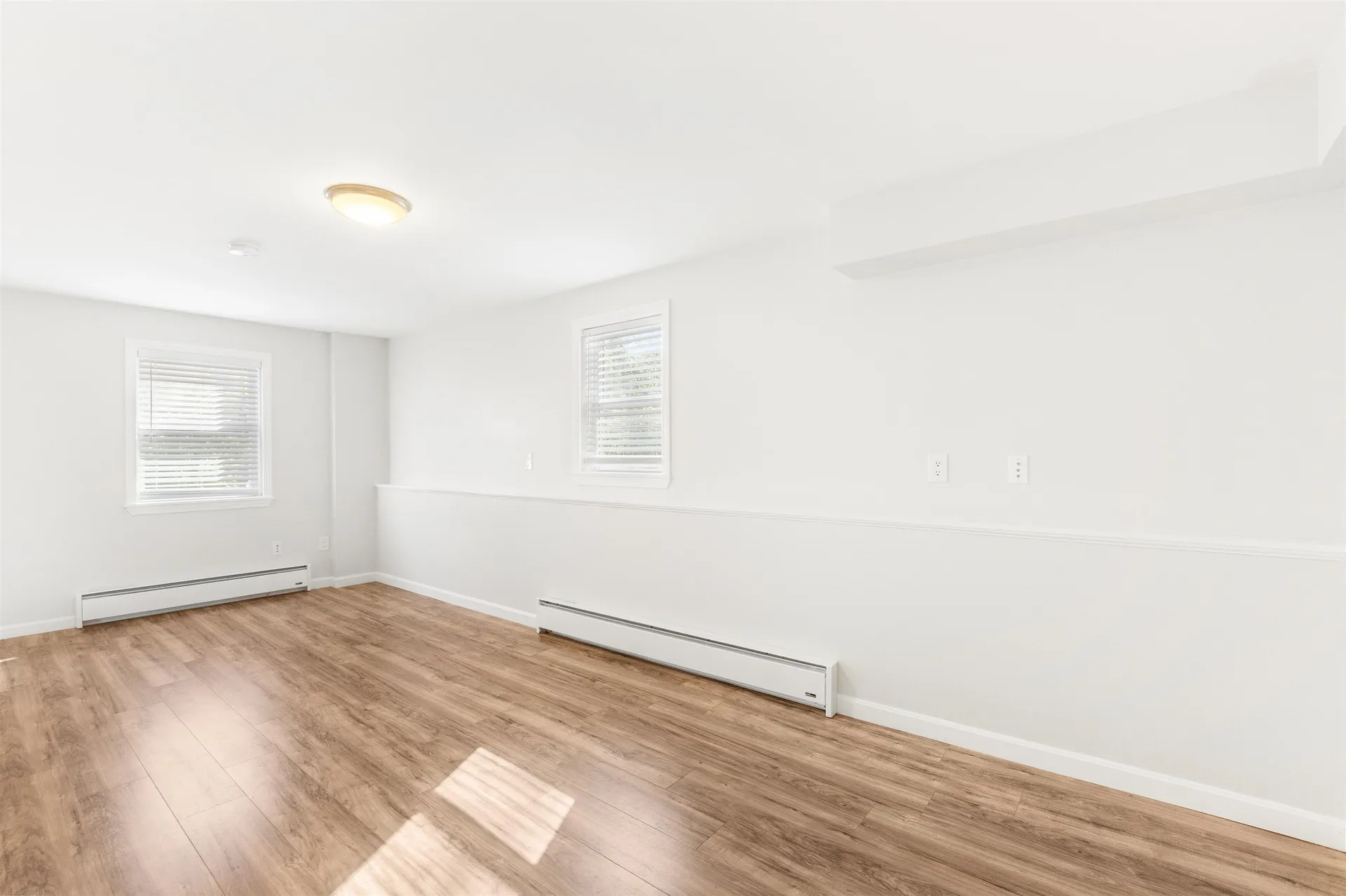 31 Woodlawn Avenue Hillsborough NH 03244