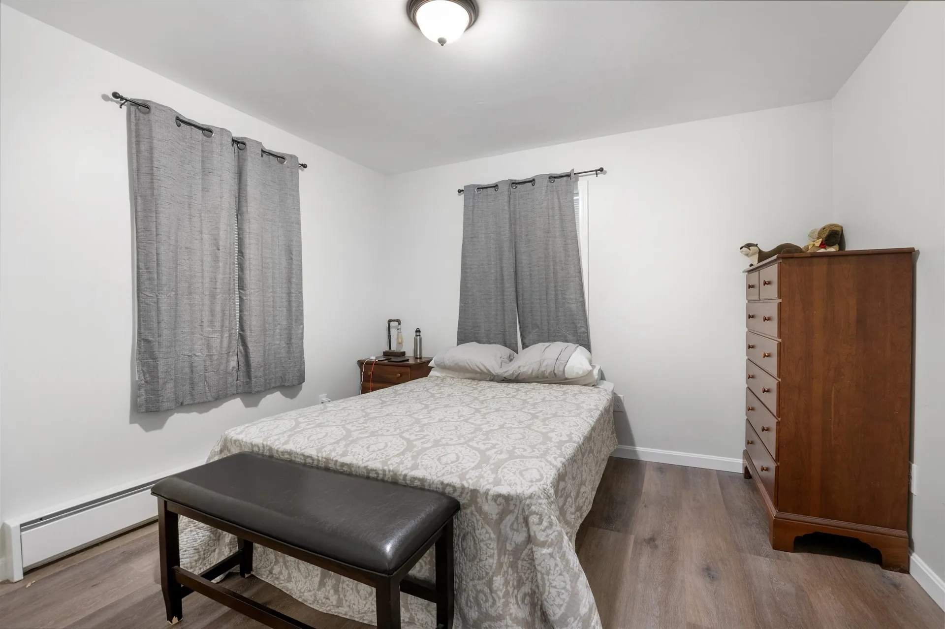 31 Woodlawn Avenue Hillsborough NH 03244