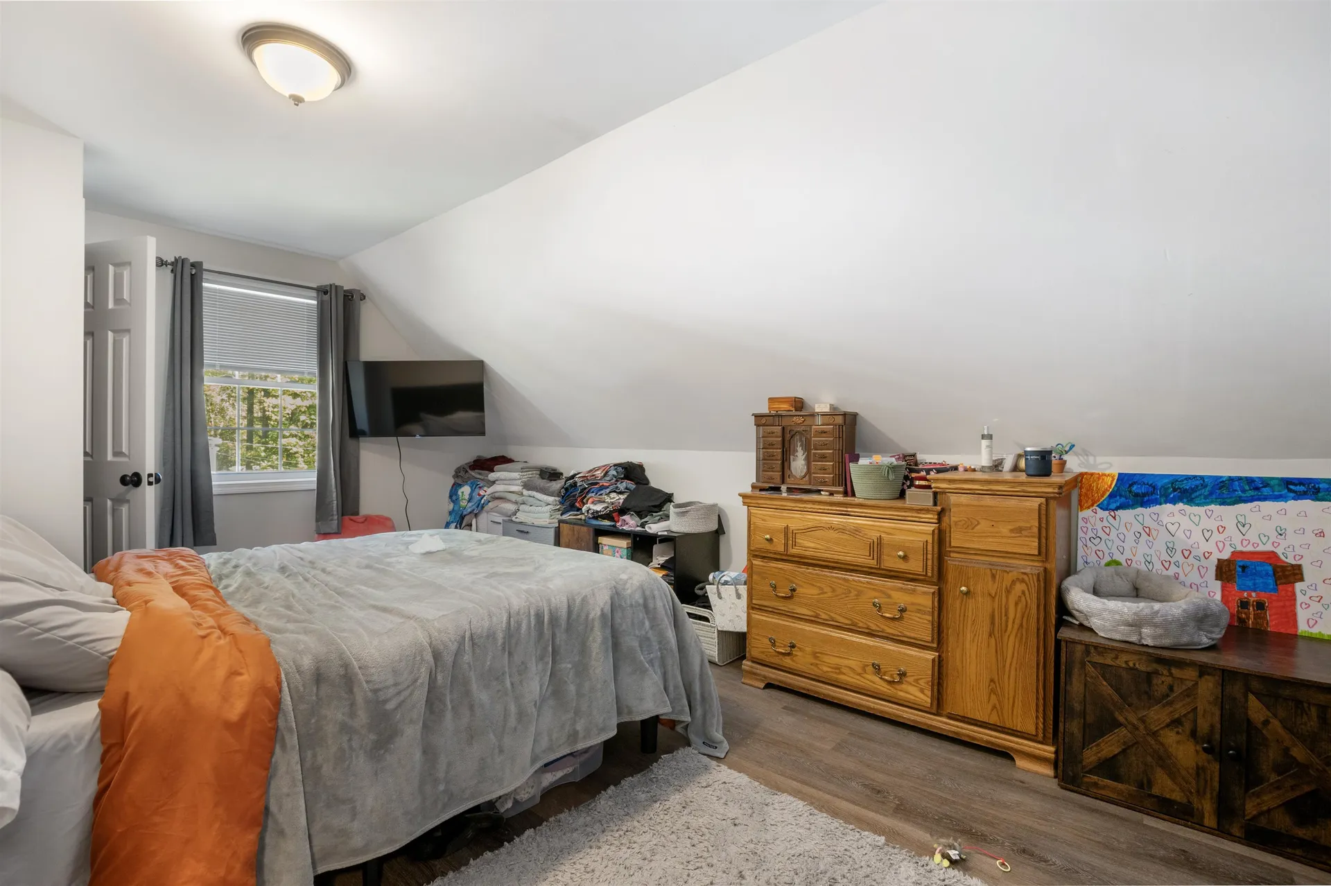 31 Woodlawn Avenue Hillsborough NH 03244