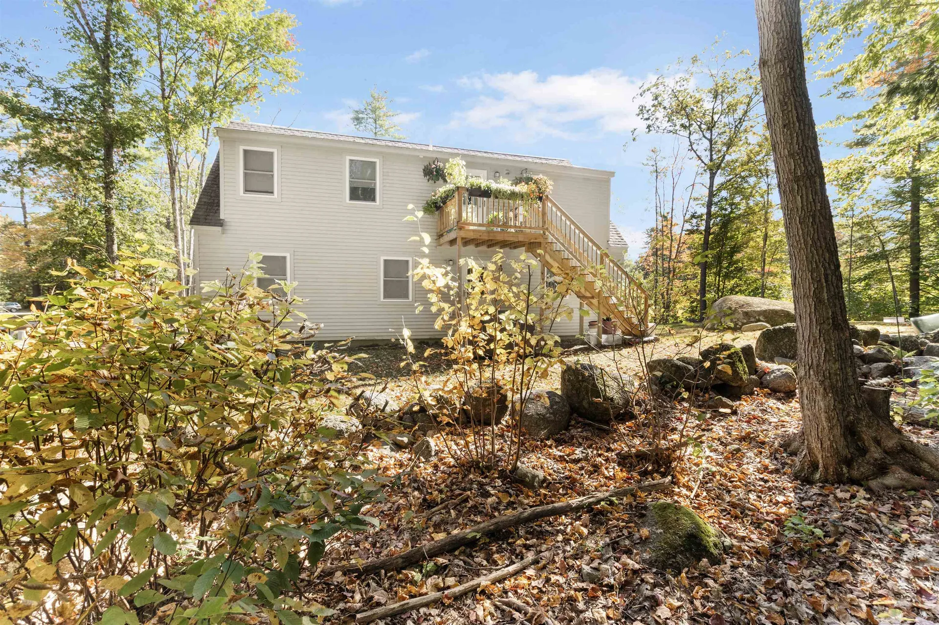 31 Woodlawn Avenue Hillsborough NH 03244