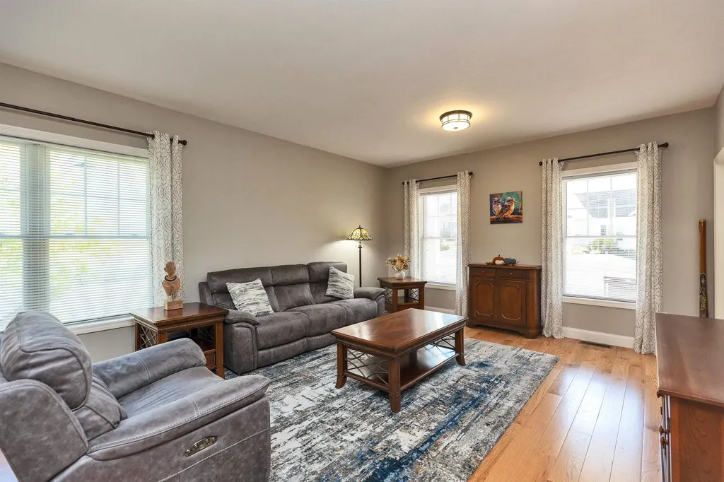 71 Robbe Farm Road Peterborough NH 03458