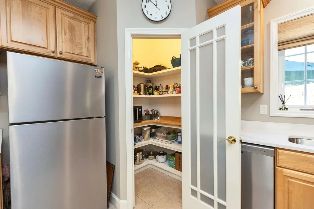 71 Robbe Farm Road Peterborough NH 03458