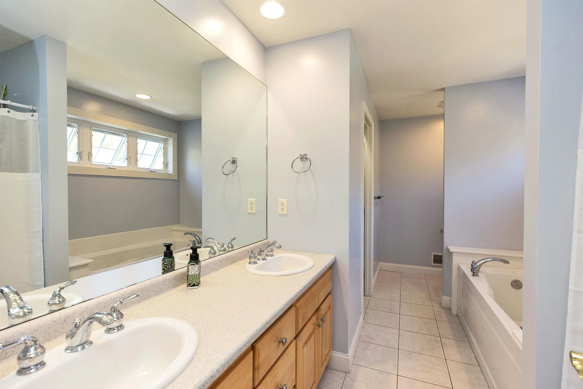 71 Robbe Farm Road Peterborough NH 03458