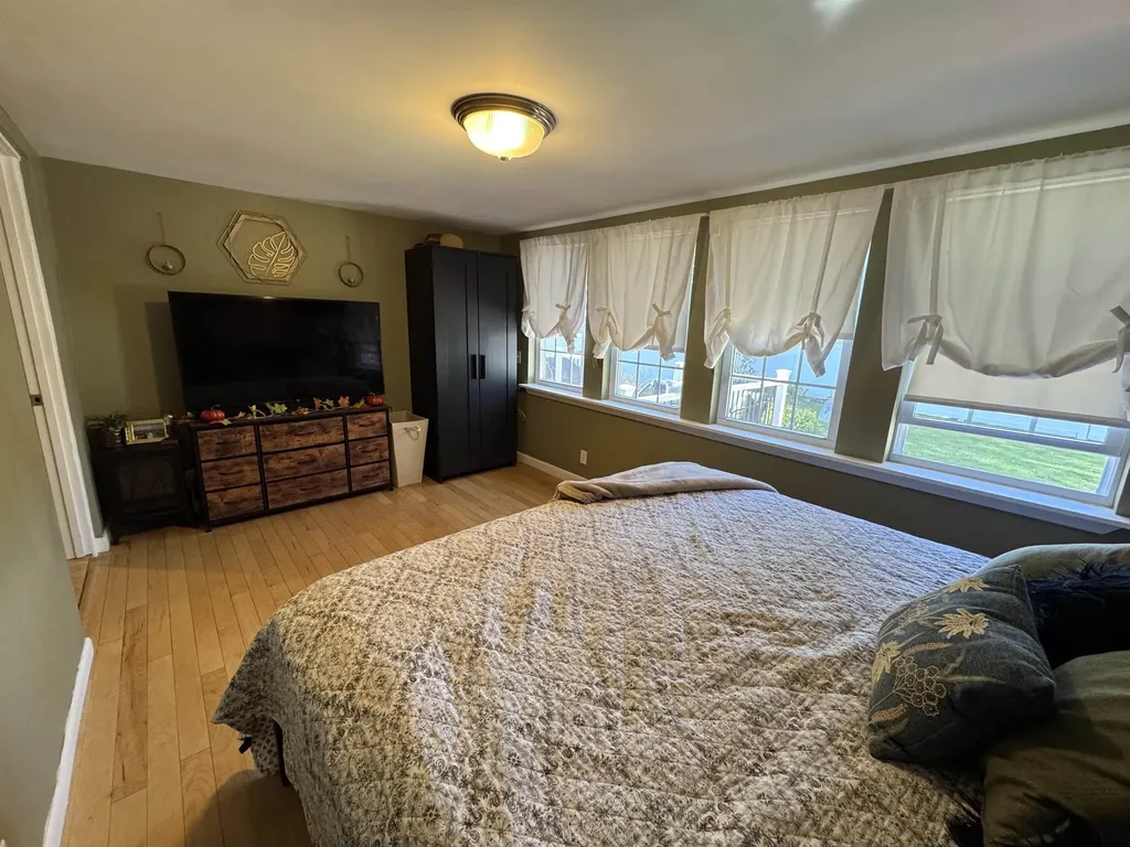 4 Stephanie Road Dunbarton NH 03046