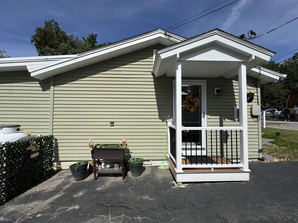 4 Stephanie Road Dunbarton NH 03046