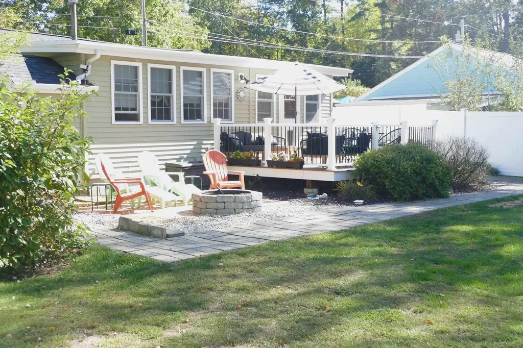 4 Stephanie Road Dunbarton NH 03046