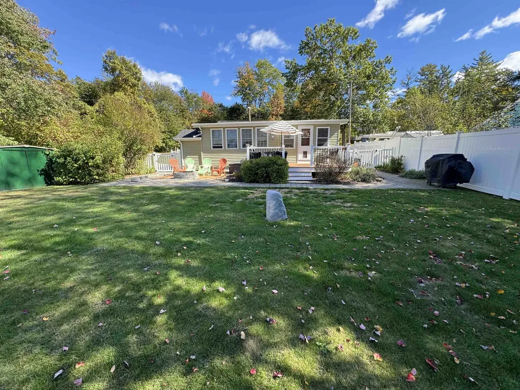 4 Stephanie Road Dunbarton NH 03046