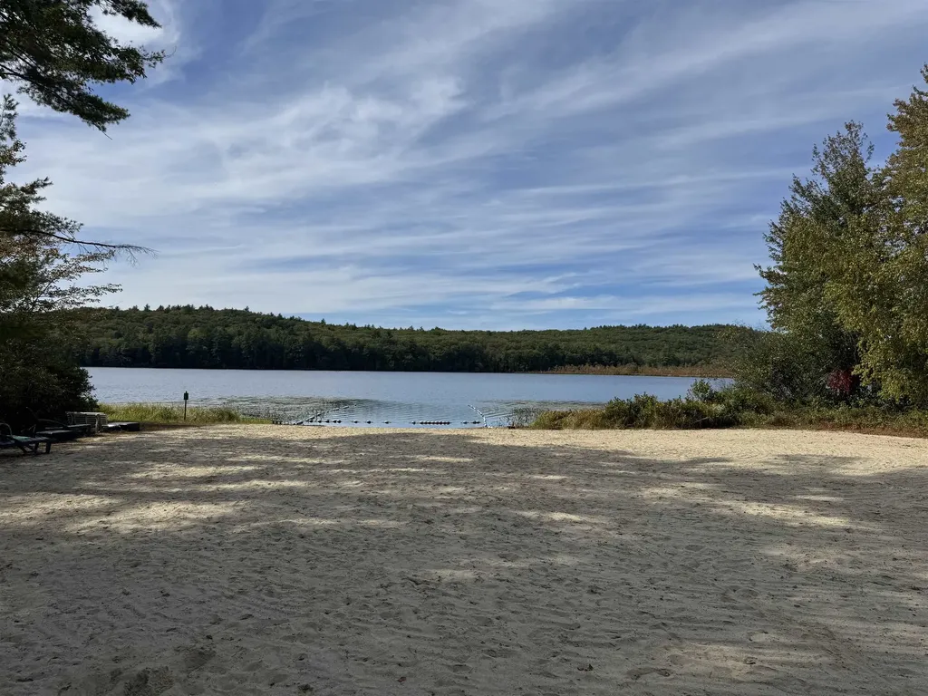 4 Stephanie Road Dunbarton NH 03046