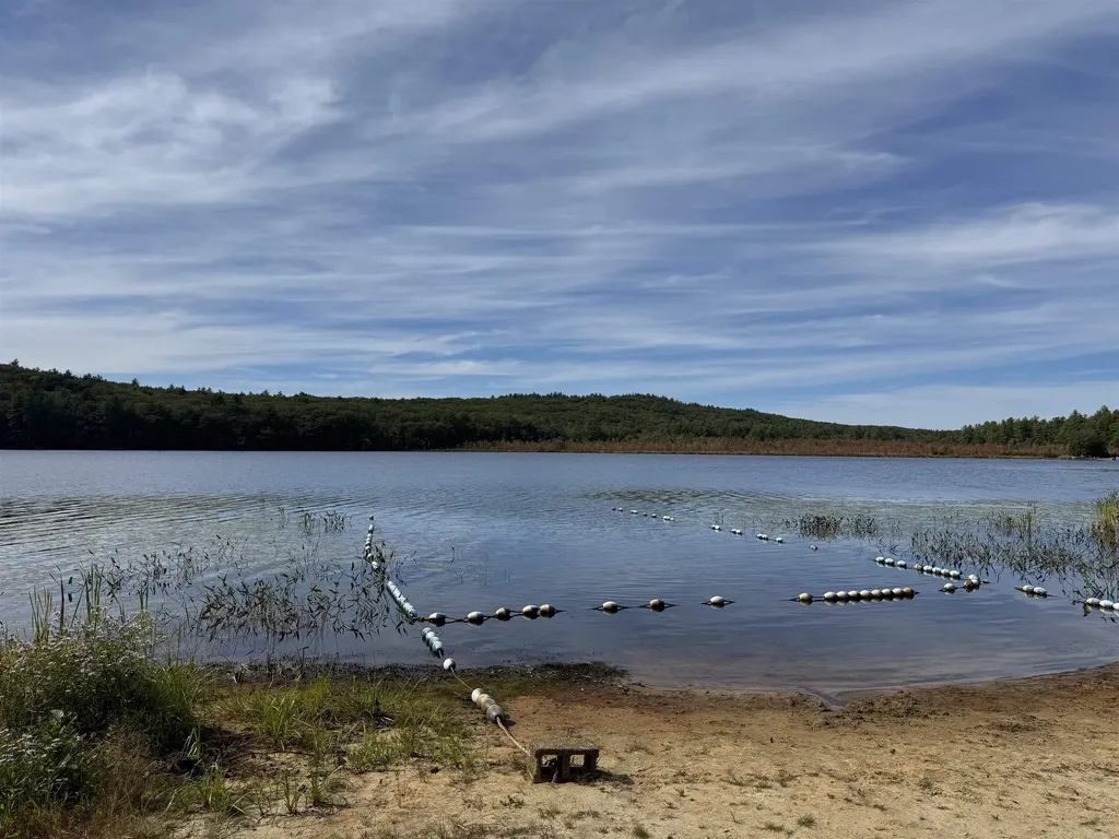 4 Stephanie Road Dunbarton NH 03046